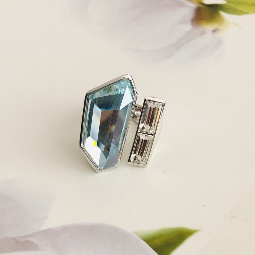 Vintage Swarovski Reload Ring Size 55 (size 6/7)